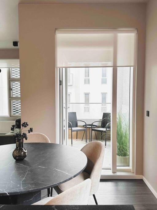 Private Lux 2Br & 2Ba City Center With Free Parking Reikiavik Exterior foto